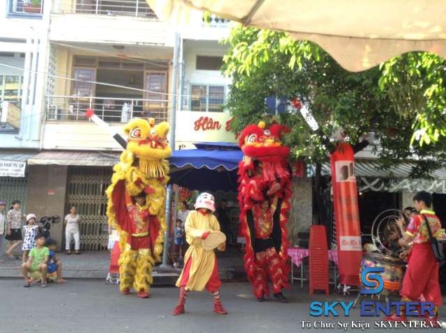 Tổ Chức Sự Kiện Khai Trương